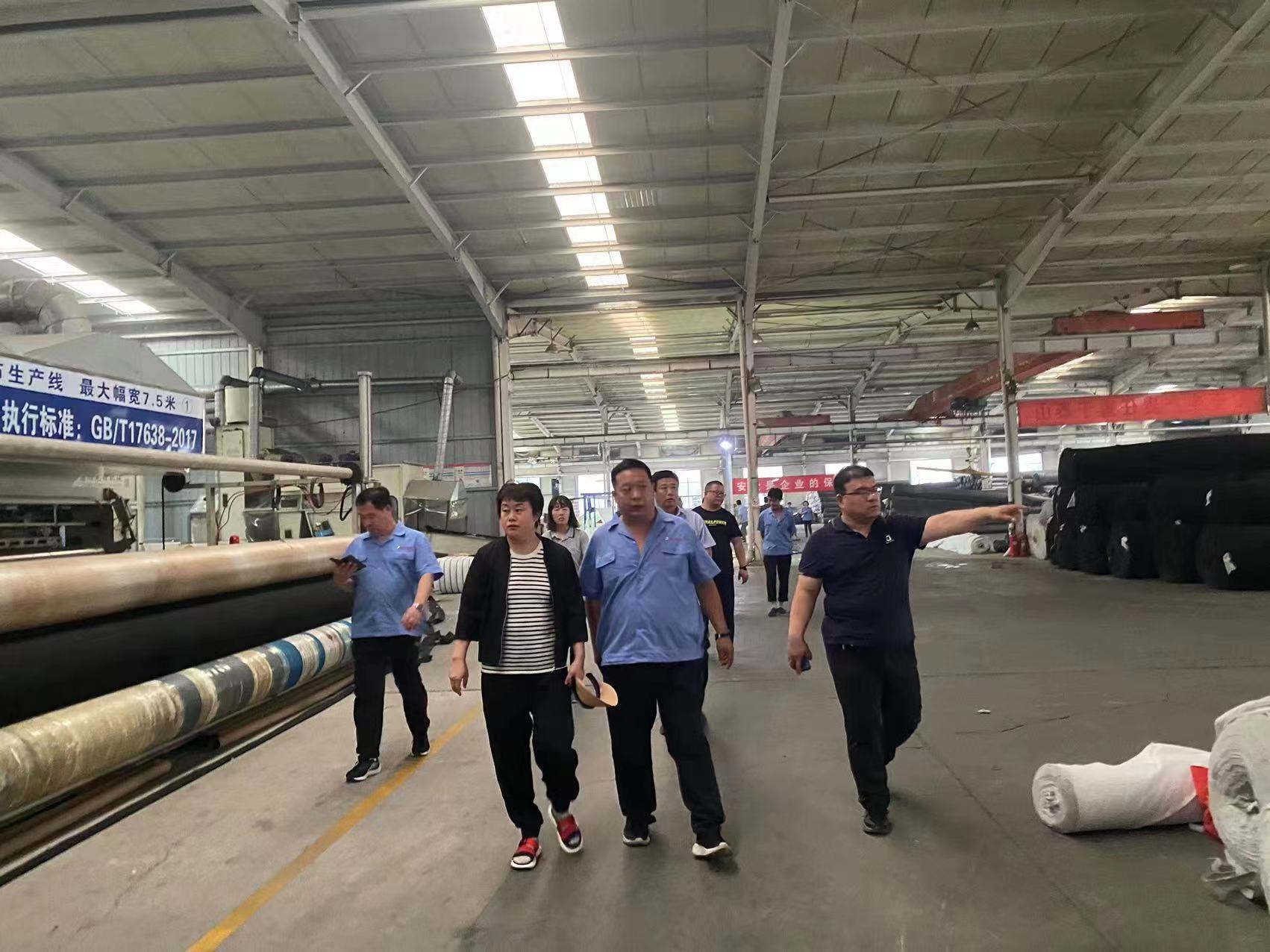 74adcdc0-10f1-46b8-b39d-e0076d3abca3